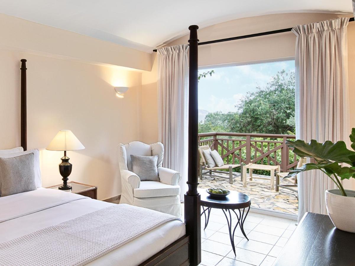 Grecotel Luxme Daphnila Bay (Adults Only) Дассия Экстерьер фото