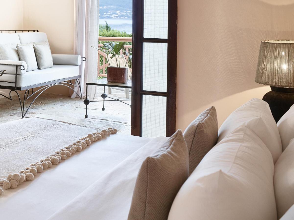 Grecotel Luxme Daphnila Bay (Adults Only) Дассия Экстерьер фото