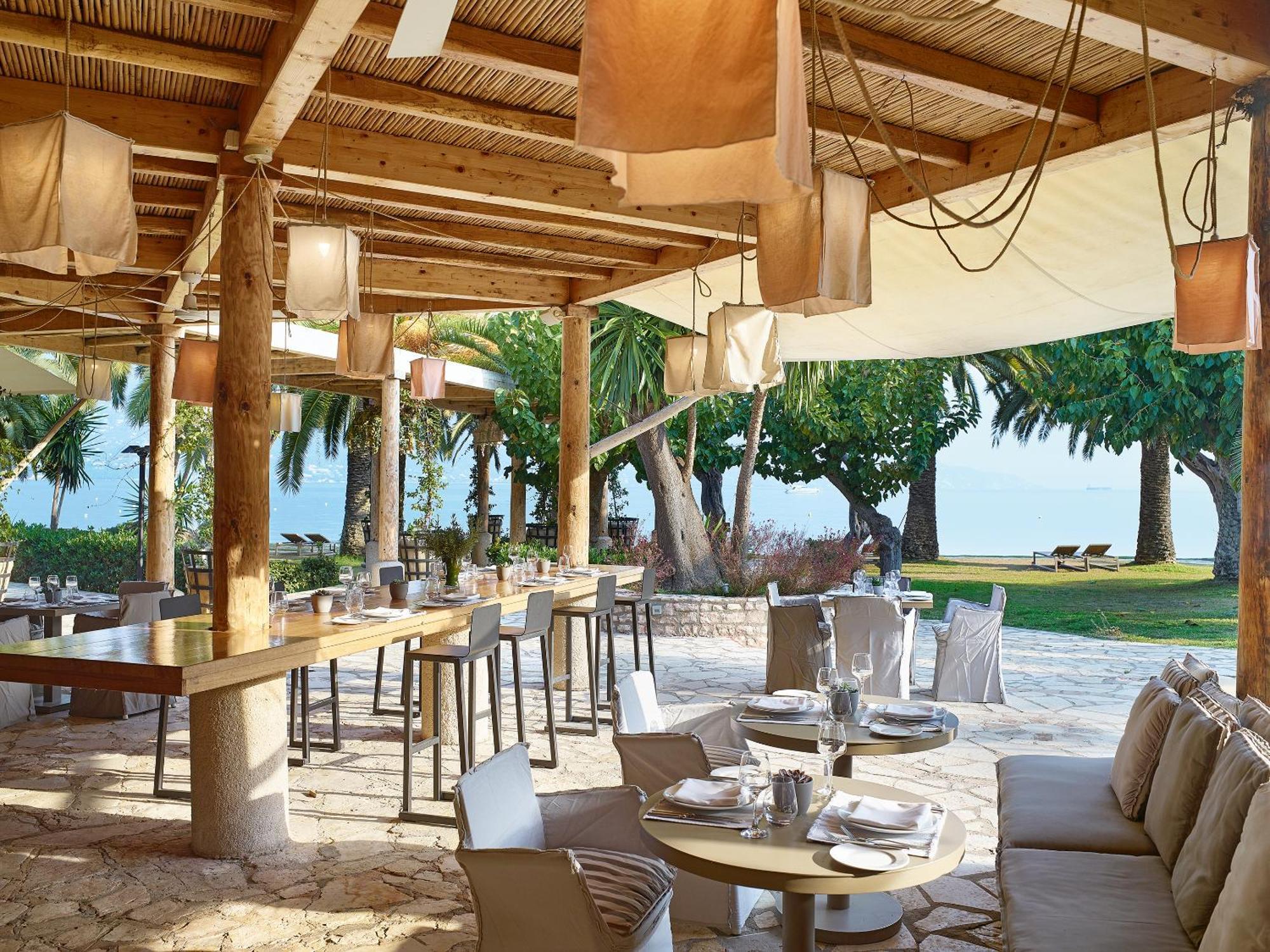 Grecotel Luxme Daphnila Bay (Adults Only) Дассия Экстерьер фото