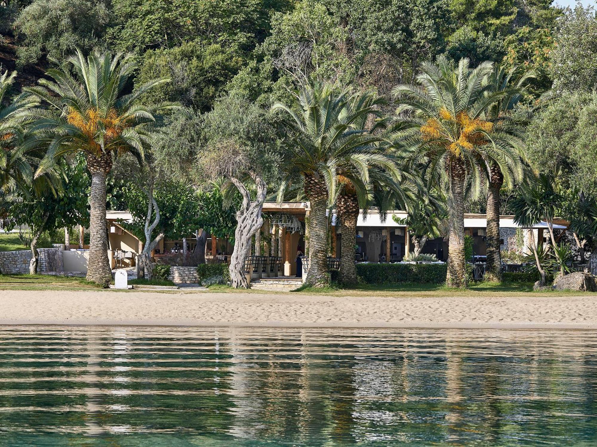 Grecotel Luxme Daphnila Bay (Adults Only) Дассия Экстерьер фото